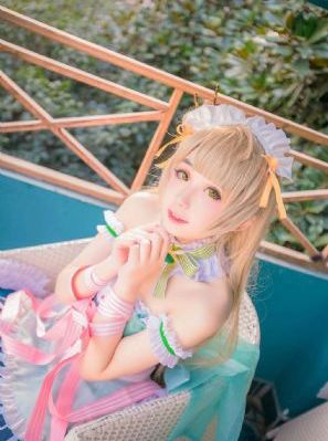 欧美日韩美女www黄色_剧情片免费在线观看